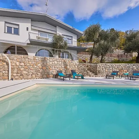 Paier Relais & Pool *